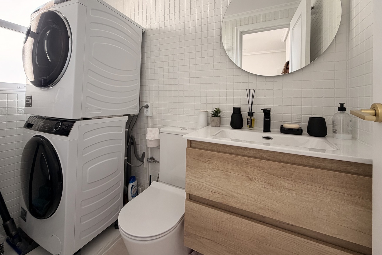 3 Bed, 2 Bath, ApartmentFor Sale, Torrevieja, Alicante