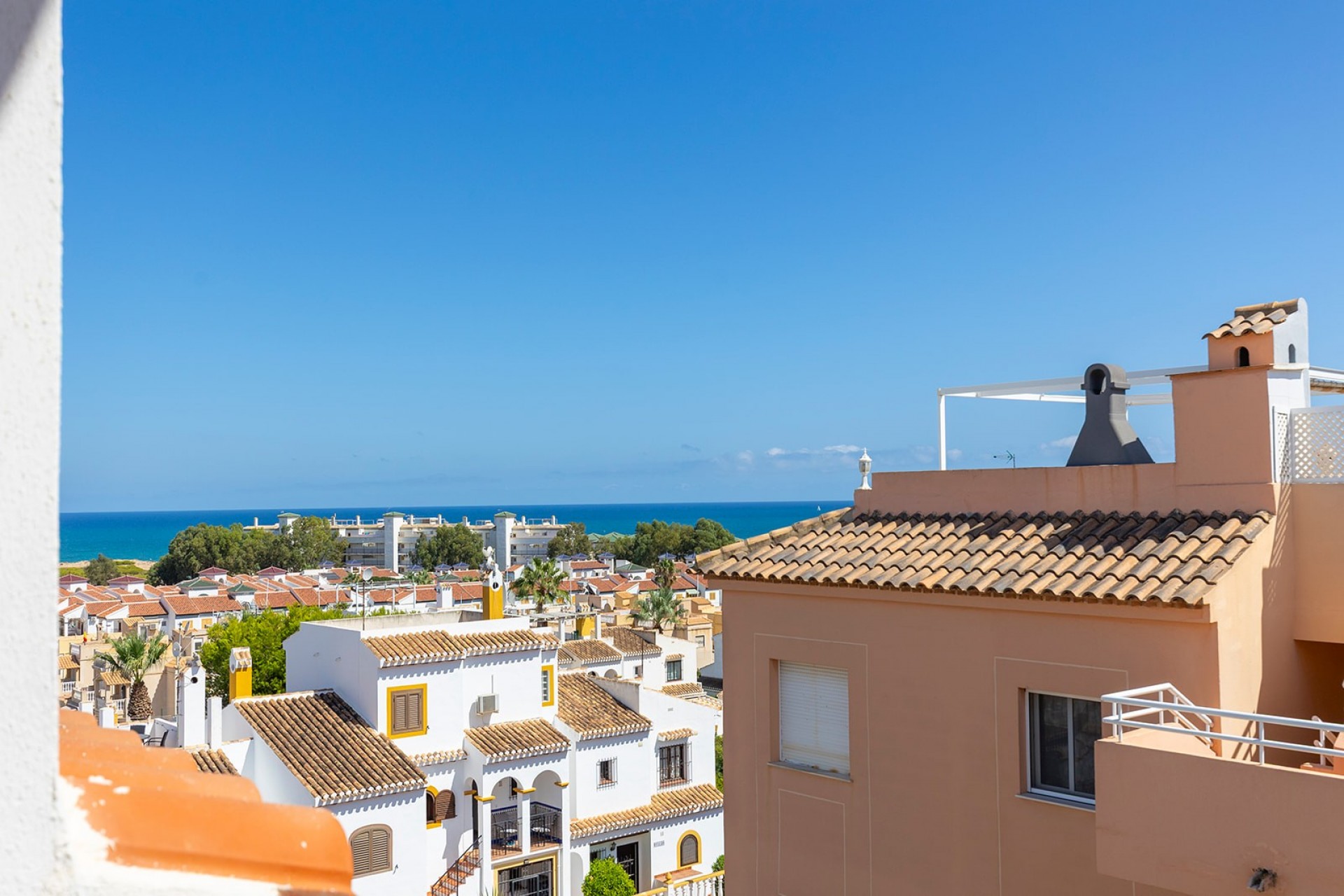 1 Bed, 1 Bath, ApartmentFor Sale, La Mata, Alicante
