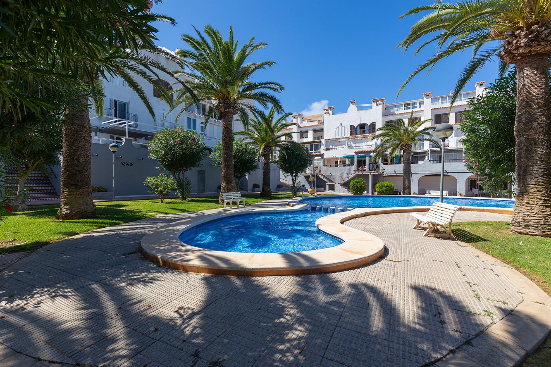 1 Bed, 1 Bath, ApartmentFor Sale, La Mata, Alicante
