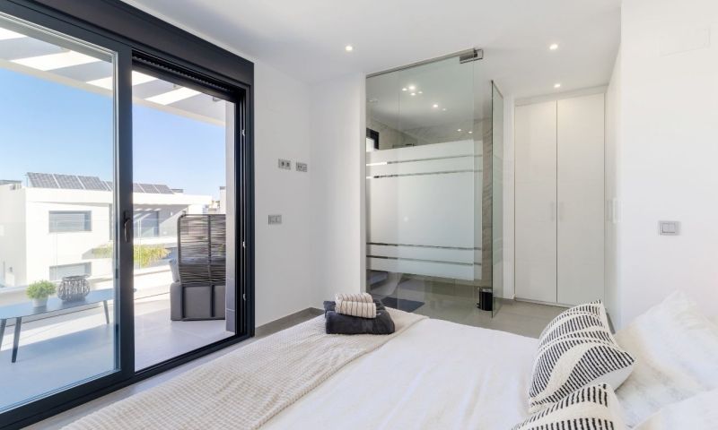 3 Bed, 2 Bath, HouseFor Sale, Algorfa, Alicante