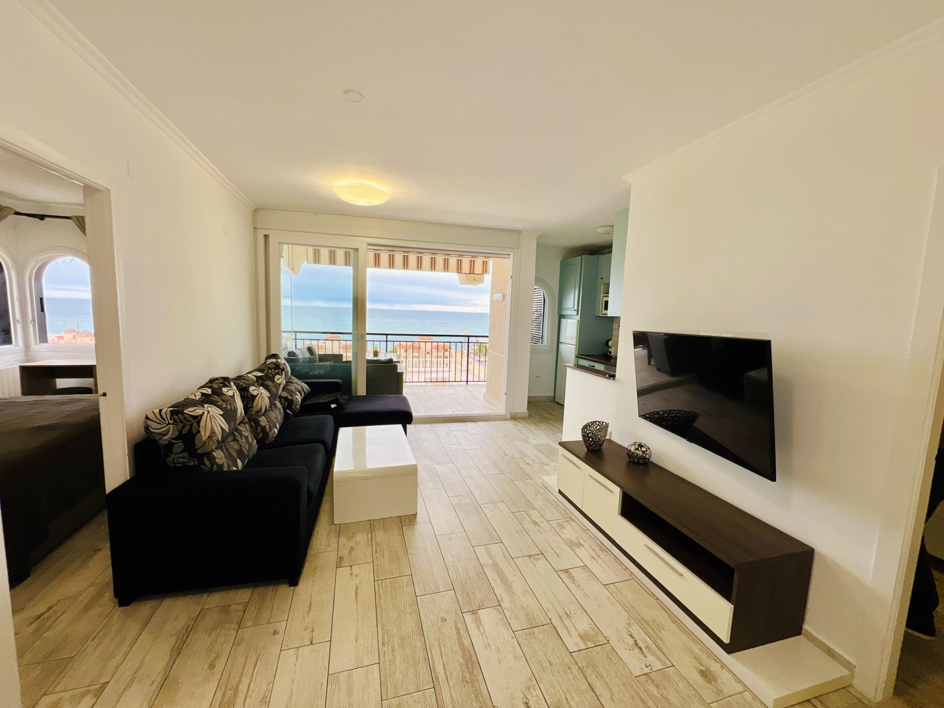 2 Bed, 1 Bath, ApartmentFor Sale, Torrevieja, Alicante