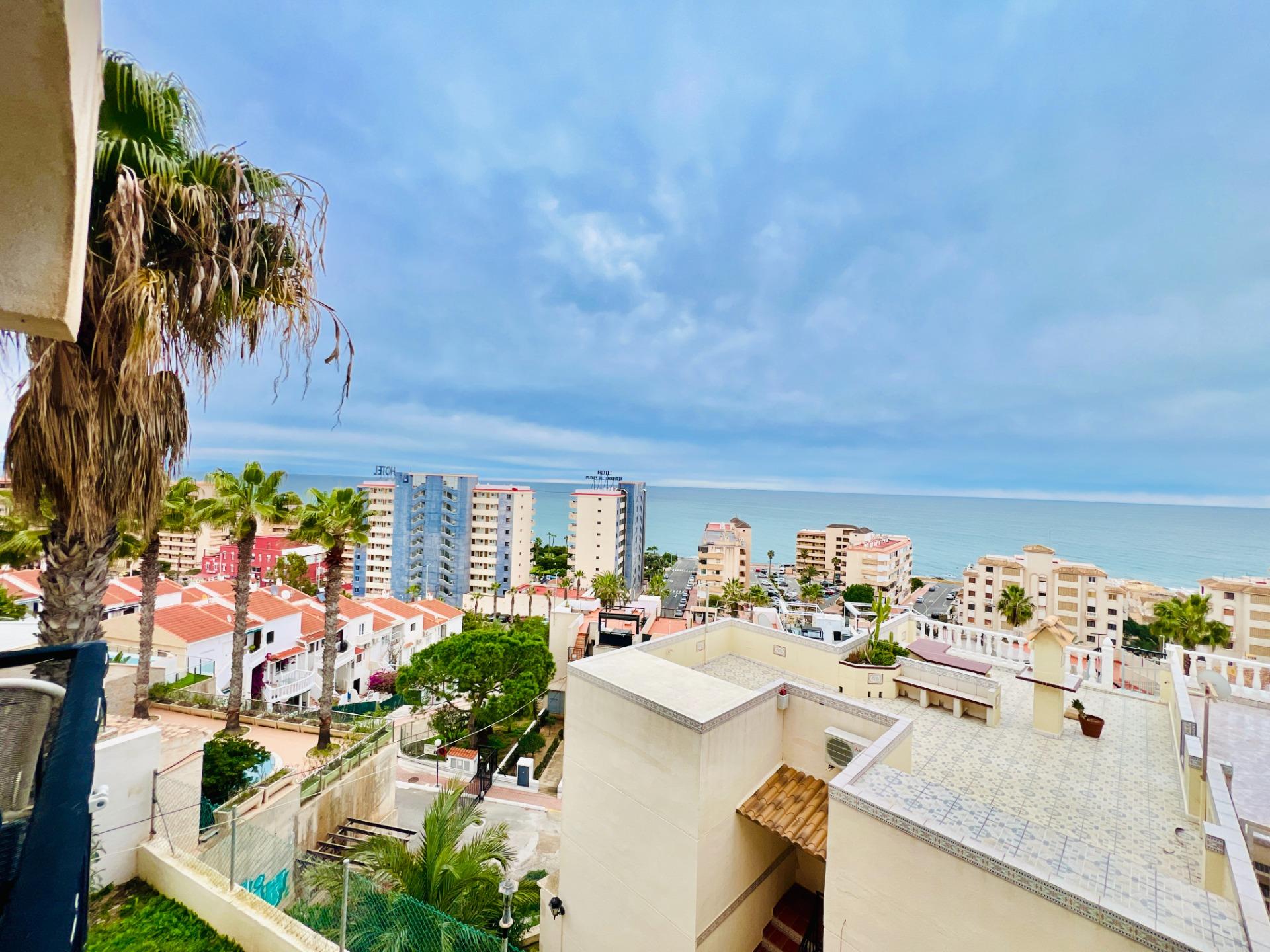2 Bed, 1 Bath, ApartmentFor Sale, Torrevieja, Alicante