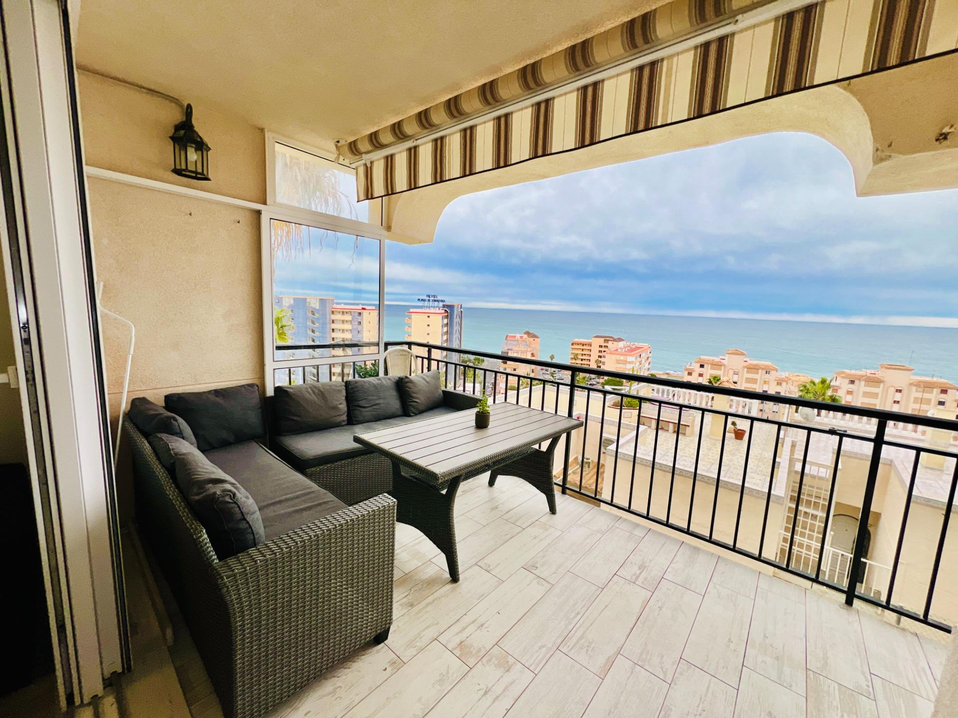 2 Bed, 1 Bath, ApartmentFor Sale, Torrevieja, Alicante