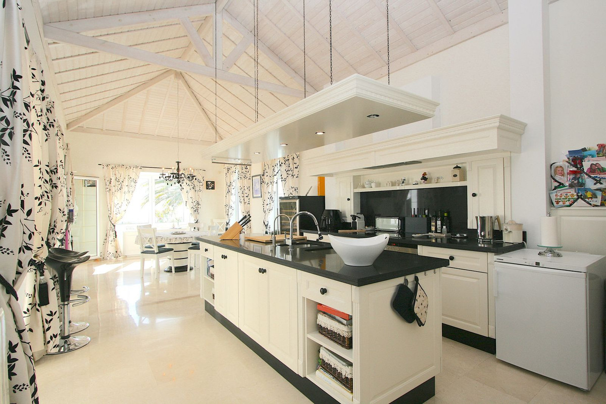 4 Bed, 4 Bath, HouseFor Sale, Mijas, Malaga