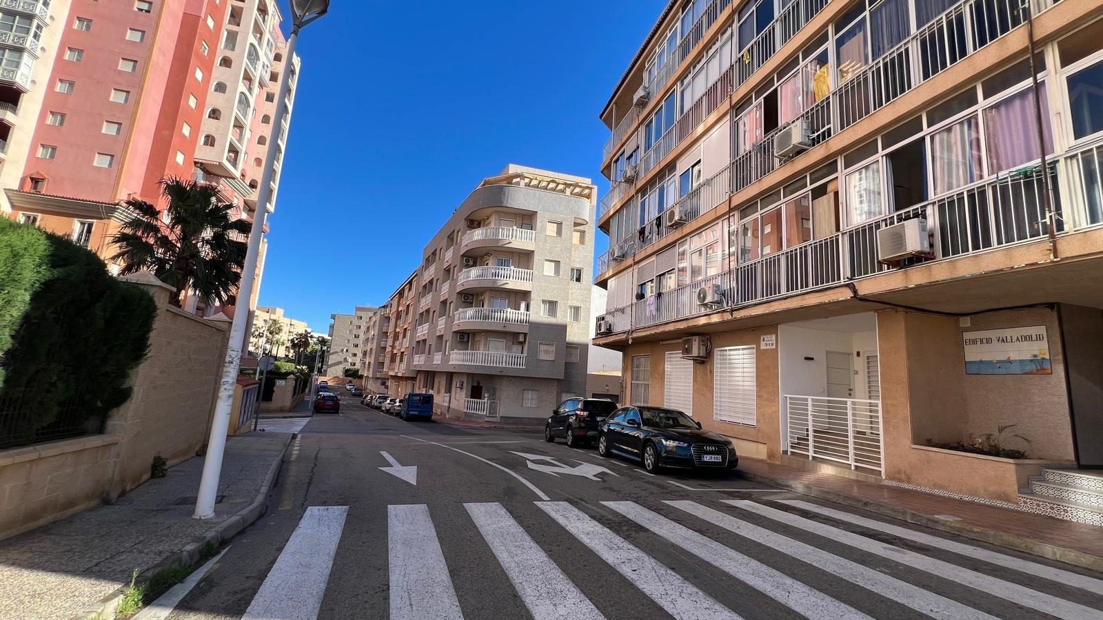 1 Bath, ApartmentFor Sale, Torrevieja, Alicante