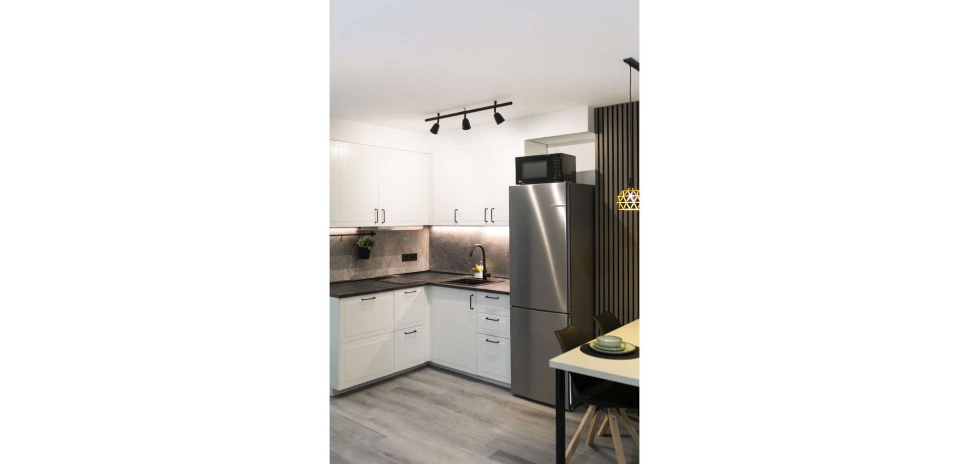 2 Bed, 1 Bath, ApartmentFor Sale, Torrevieja, Alicante