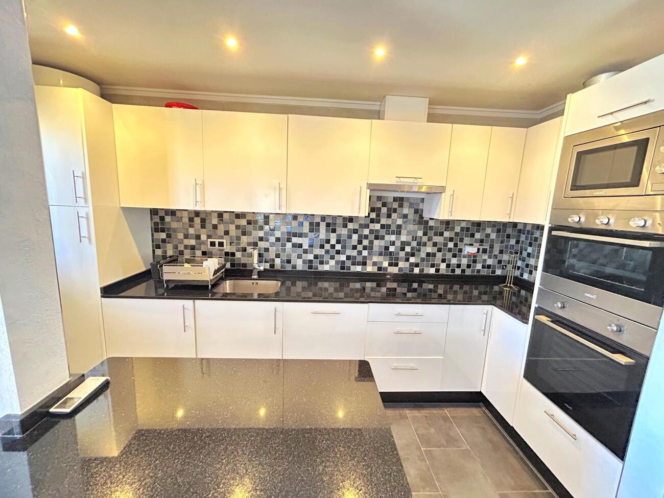 4 Bed, 2 Bath, HouseFor Sale, Villamartin, Alicante