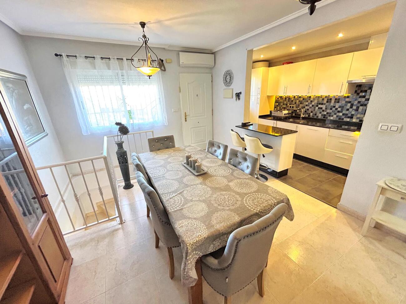 4 Bed, 2 Bath, HouseFor Sale, Villamartin, Alicante