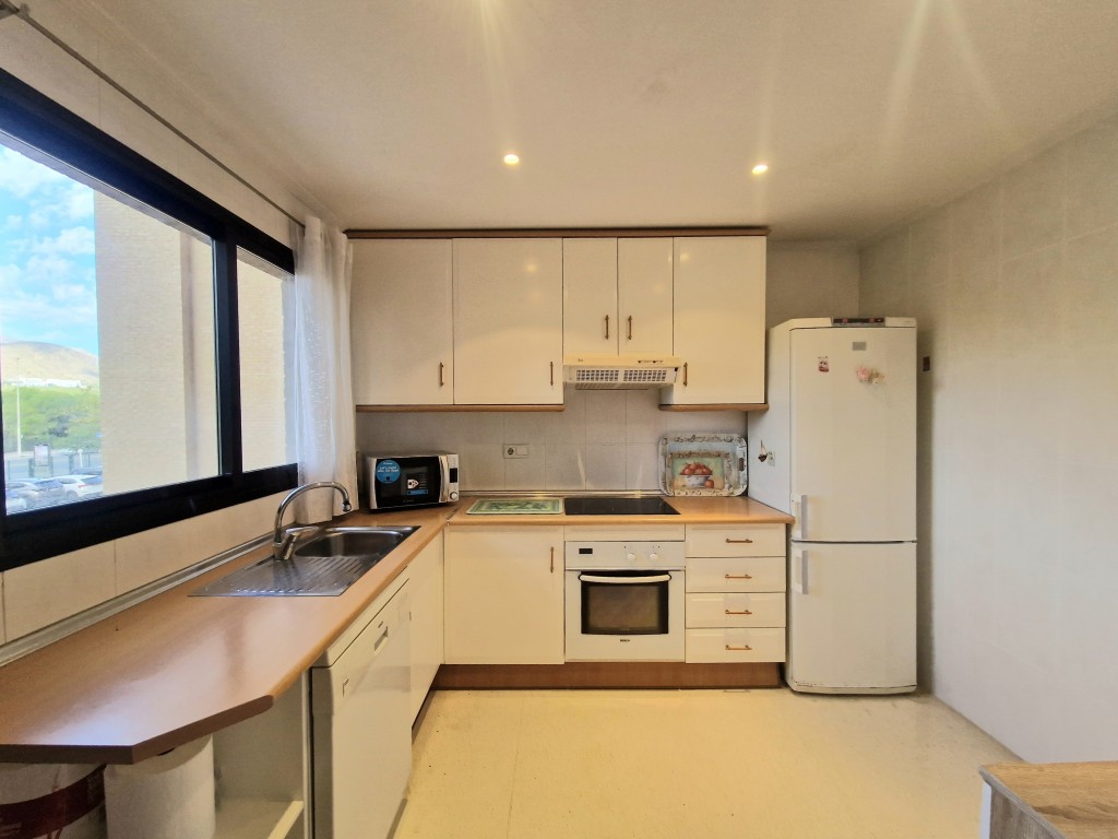 1 Bed, 1 Bath, ApartmentFor Sale, Benidorm, Alicante