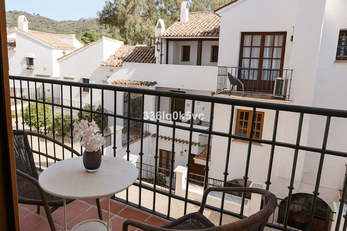 2 Bed, 2 Bath, ApartmentFor Sale, Benahavis, Malaga