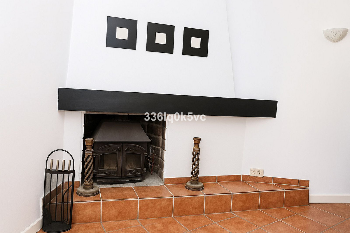 2 Bed, 2 Bath, ApartmentFor Sale, Benahavis, Malaga