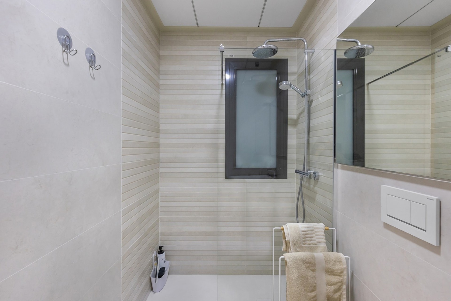 2 Bed, 2 Bath, ApartmentFor Sale, Torrevieja, Alicante