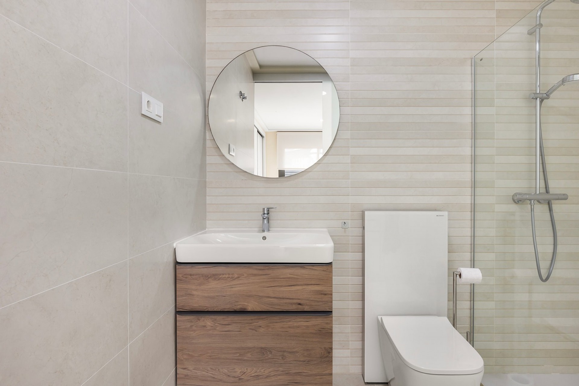 2 Bed, 2 Bath, ApartmentFor Sale, Torrevieja, Alicante