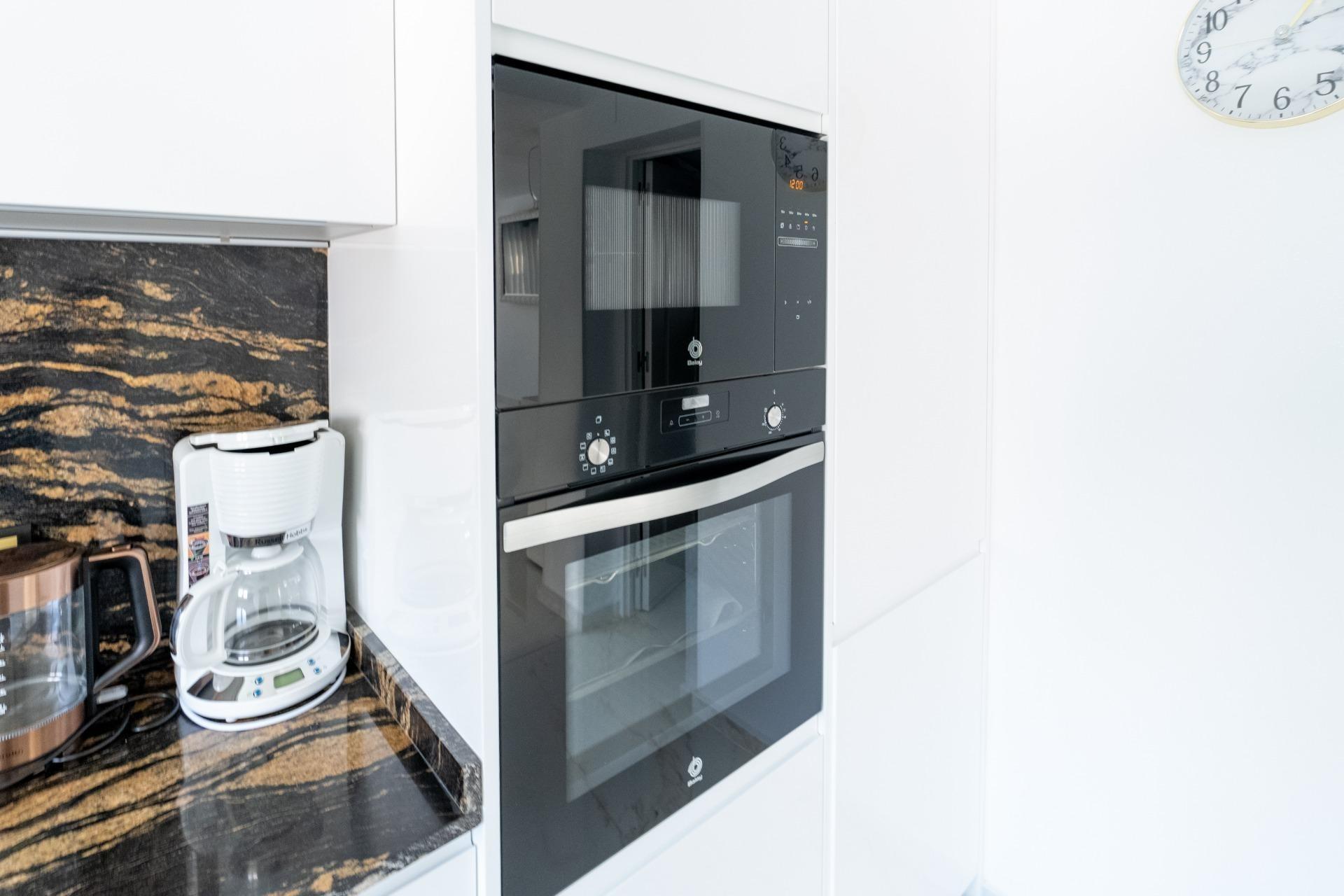 4 Bed, 3 Bath, HouseFor Sale, Torrevieja, Alicante