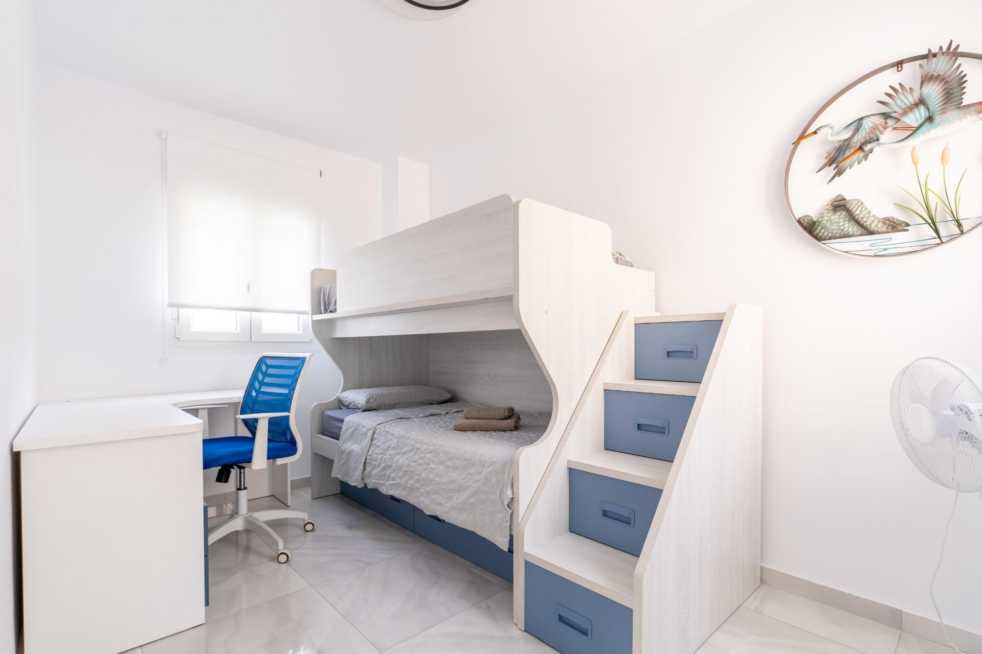 4 Bed, 3 Bath, HouseFor Sale, Torrevieja, Alicante