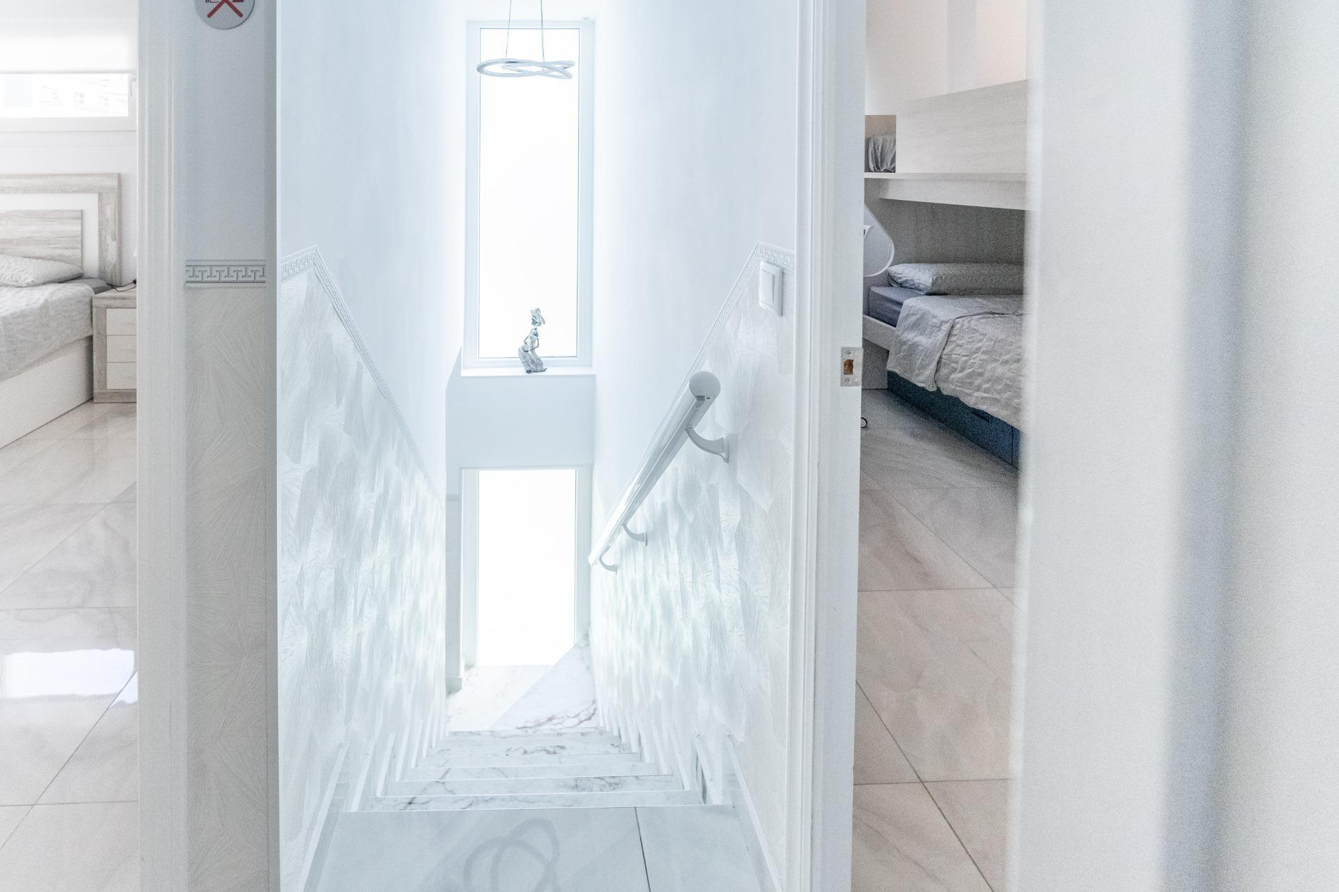 4 Bed, 3 Bath, HouseFor Sale, Torrevieja, Alicante