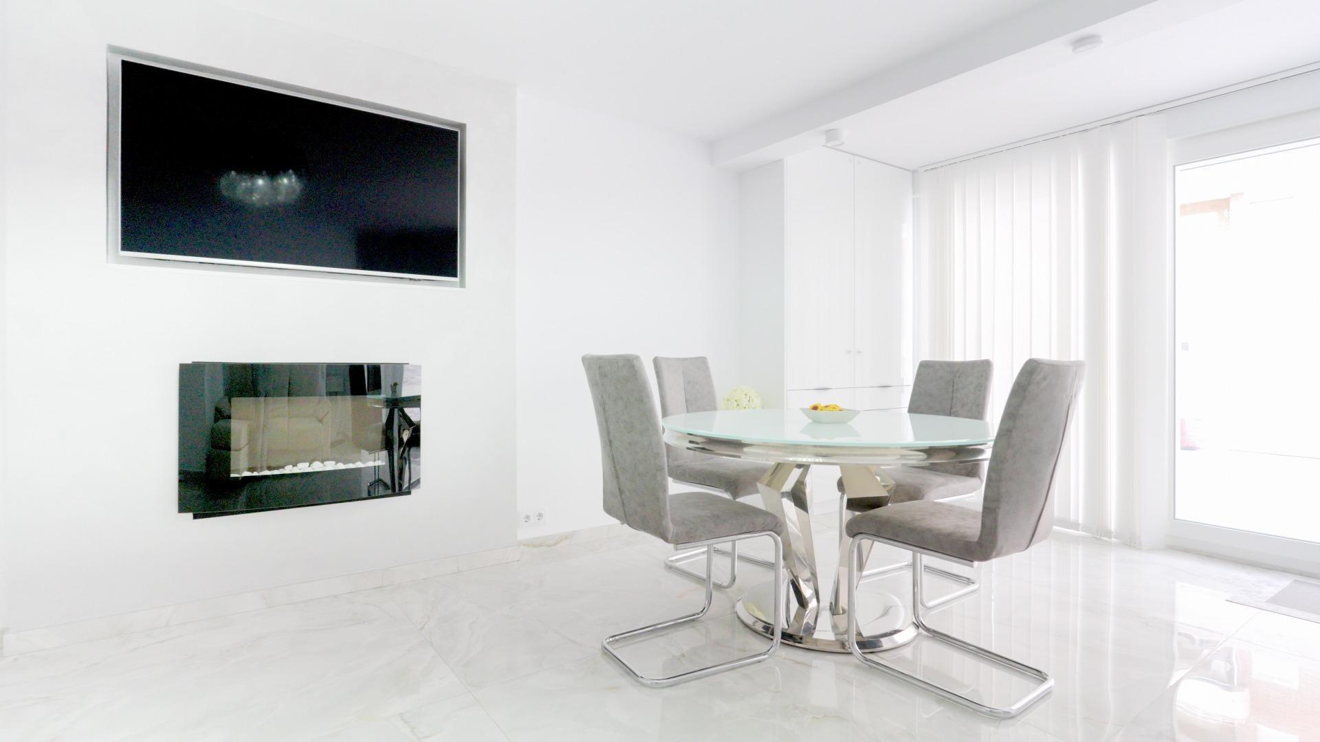 4 Bed, 3 Bath, HouseFor Sale, Torrevieja, Alicante