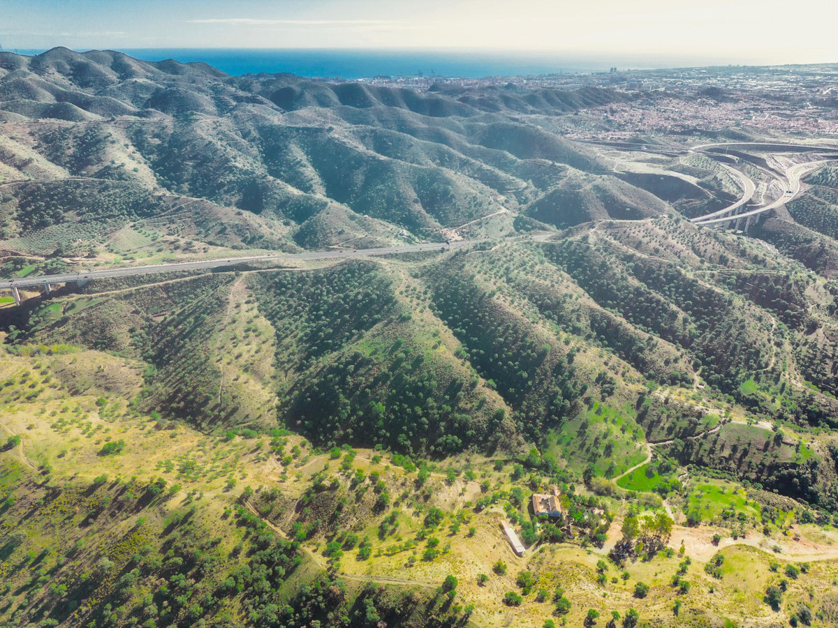 16 Bed, 7 Bath, HouseFor Sale, Malaga, Malaga