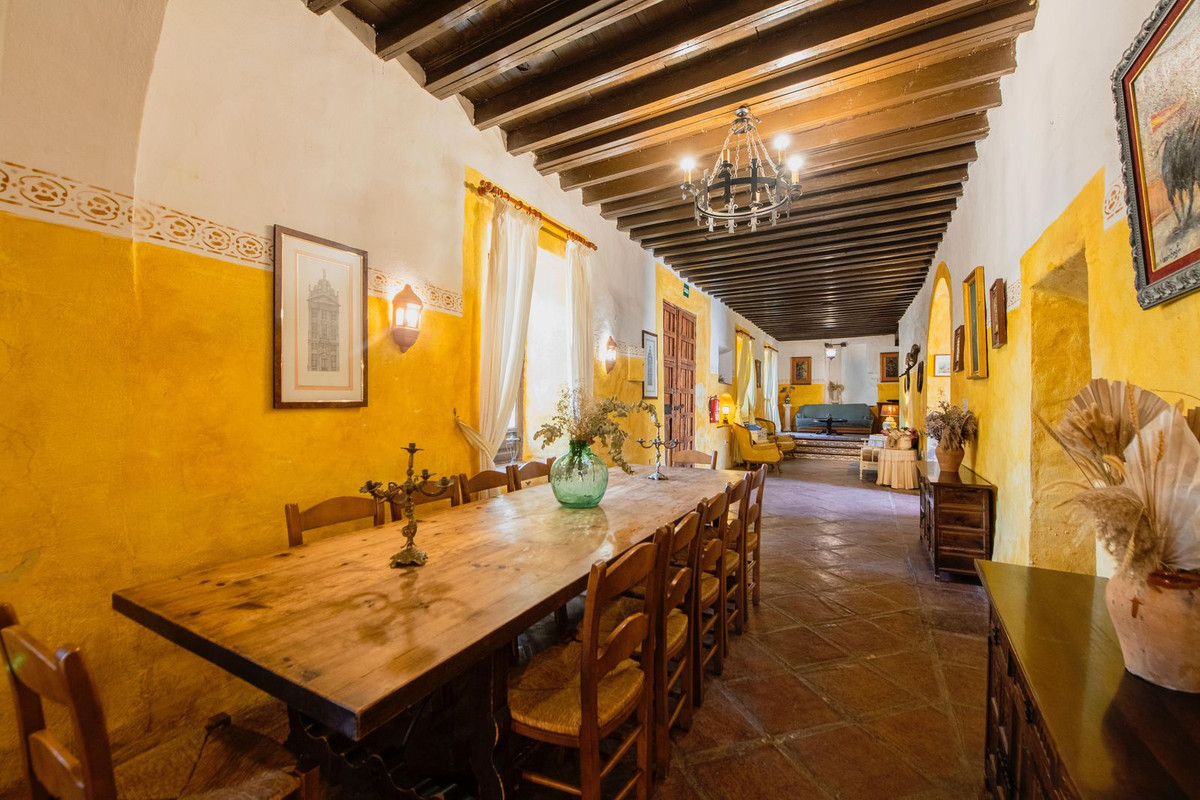 16 Bed, 7 Bath, HouseFor Sale, Malaga, Malaga