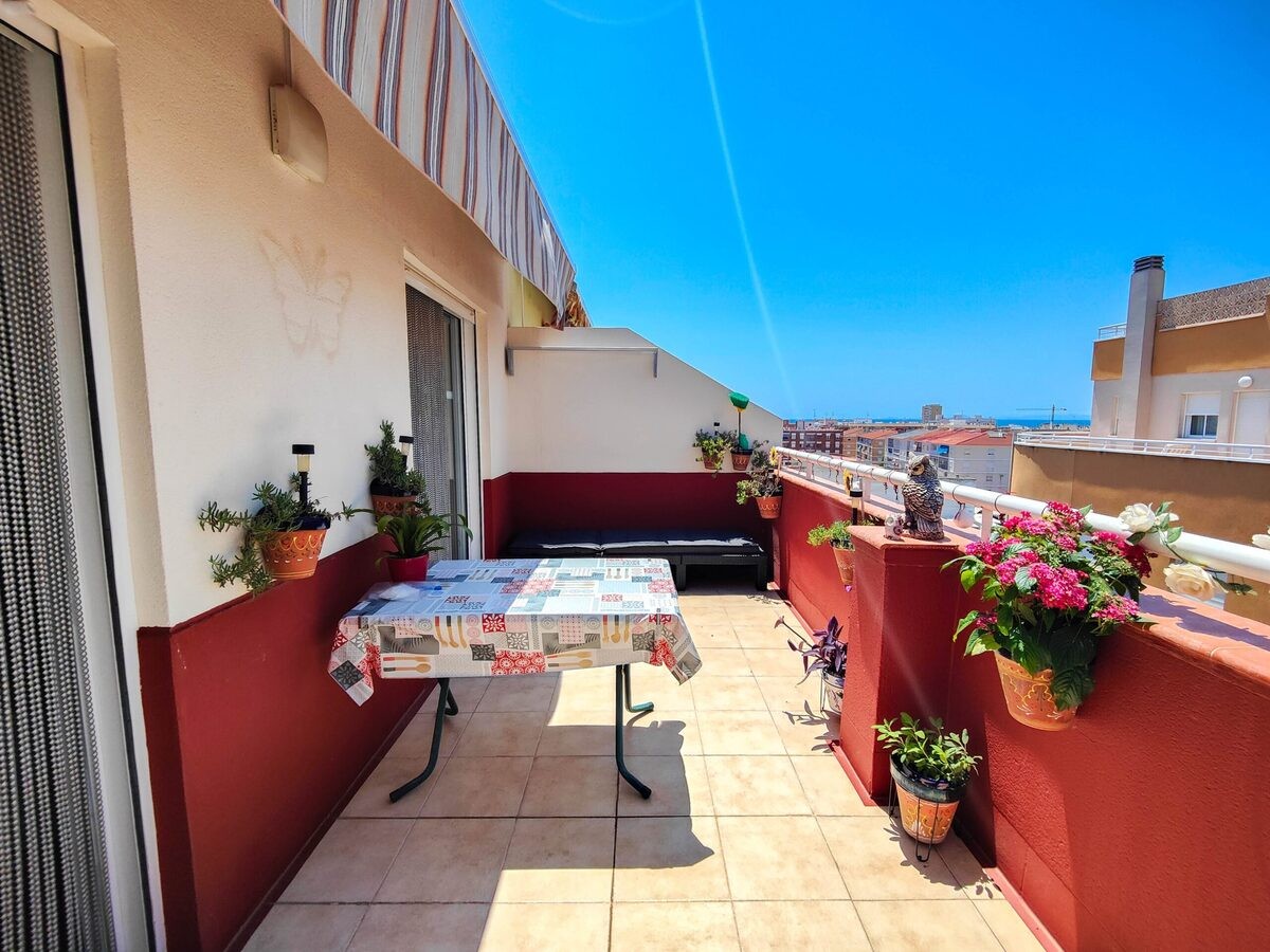 1 Bed, 1 Bath, ApartmentFor Sale, Torrevieja, Alicante