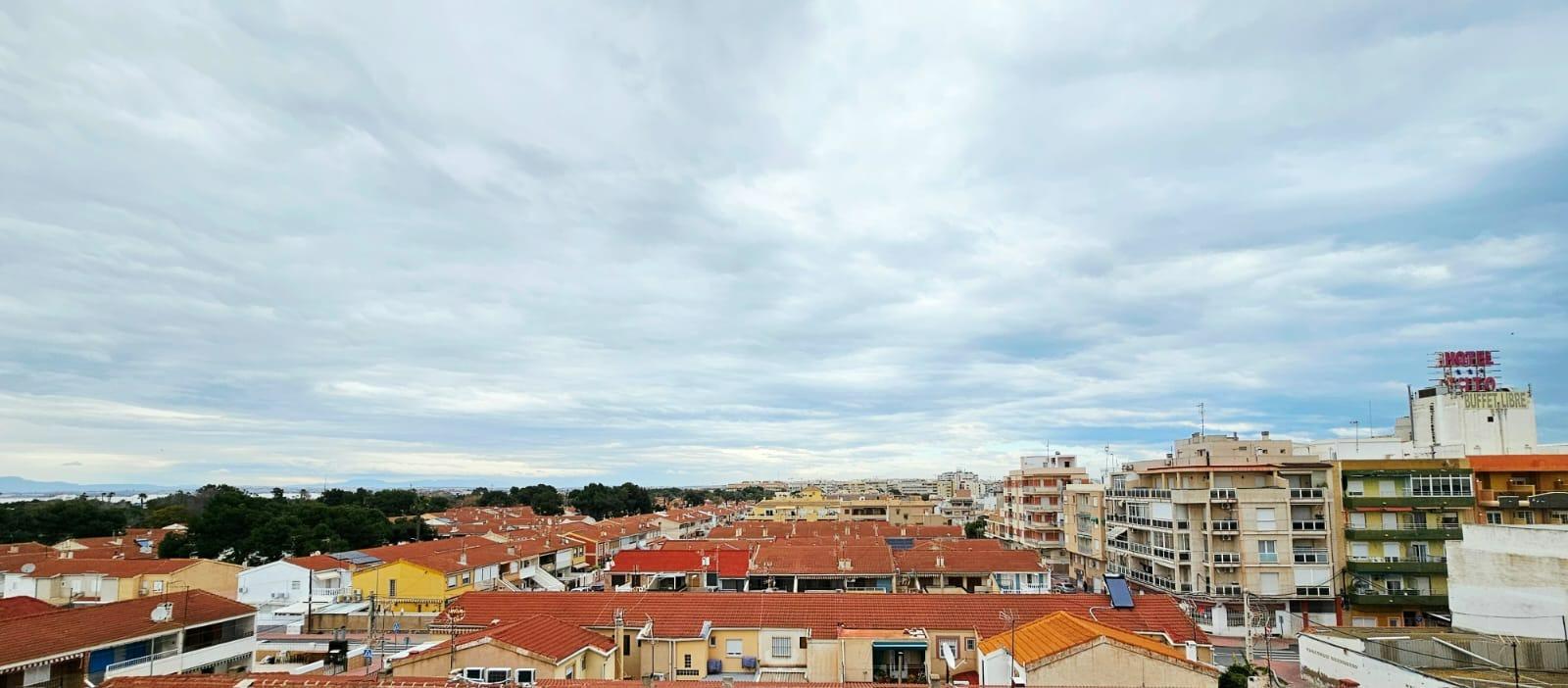 2 Bed, 1 Bath, ApartmentFor Sale, Torrevieja, Alicante