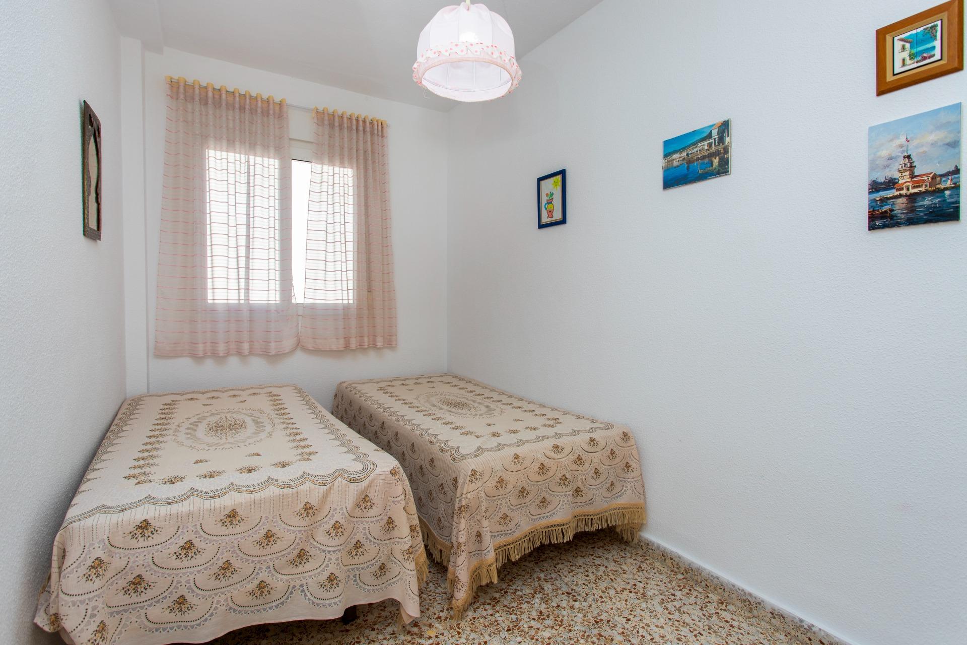 3 Bed, 2 Bath, ApartmentFor Sale, Torrevieja, Alicante