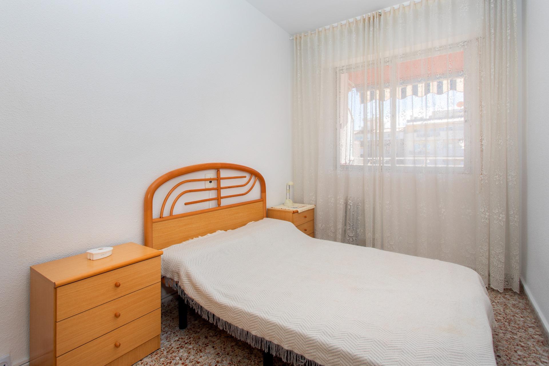 3 Bed, 2 Bath, ApartmentFor Sale, Torrevieja, Alicante