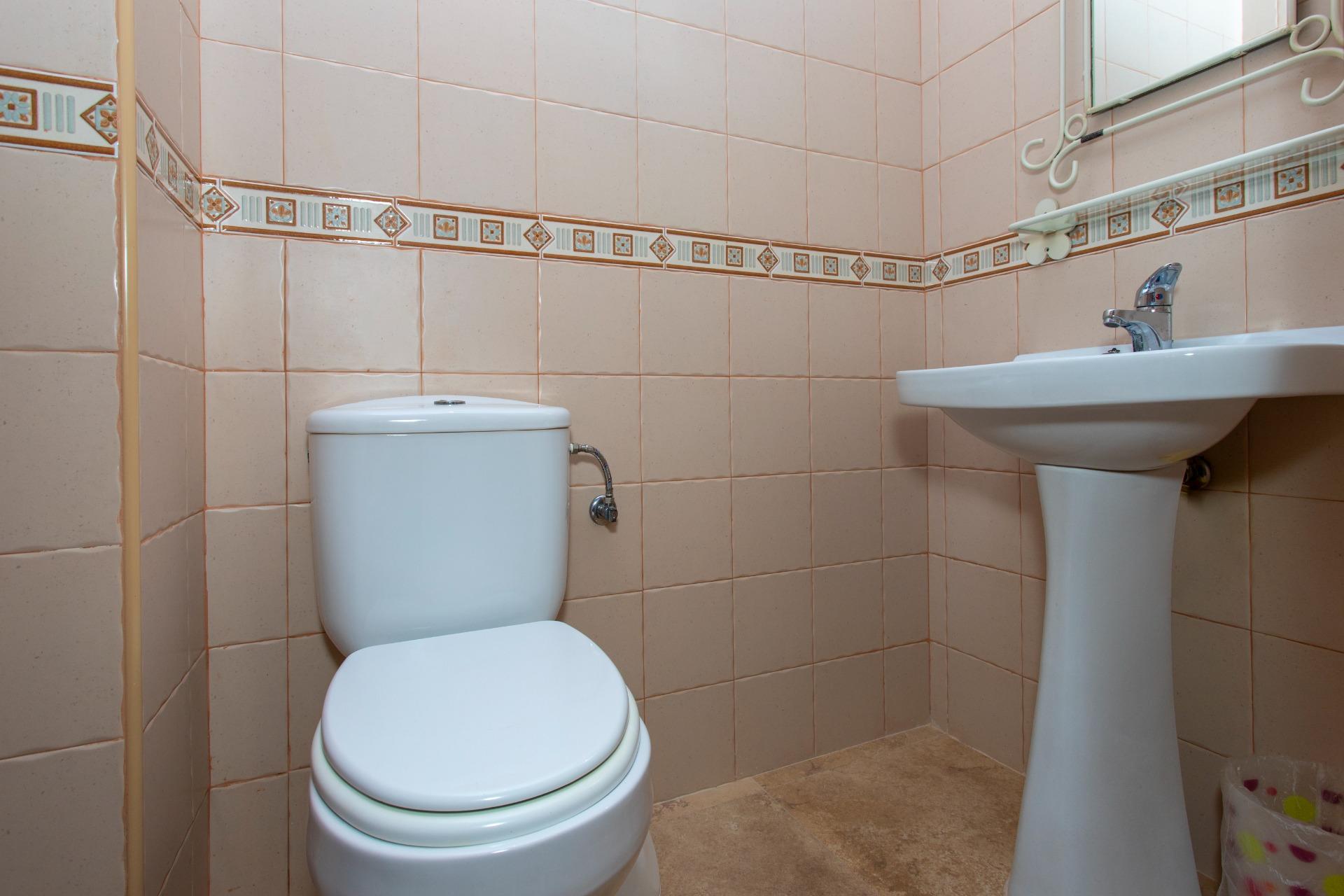 3 Bed, 2 Bath, ApartmentFor Sale, Torrevieja, Alicante