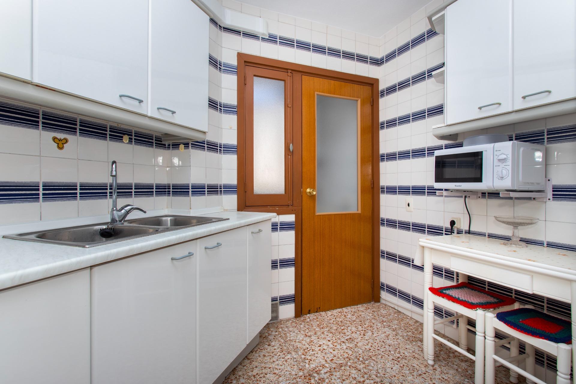 3 Bed, 2 Bath, ApartmentFor Sale, Torrevieja, Alicante