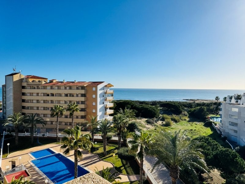 3 Bed, 2 Bath, ApartmentFor Sale, La Mata, Alicante