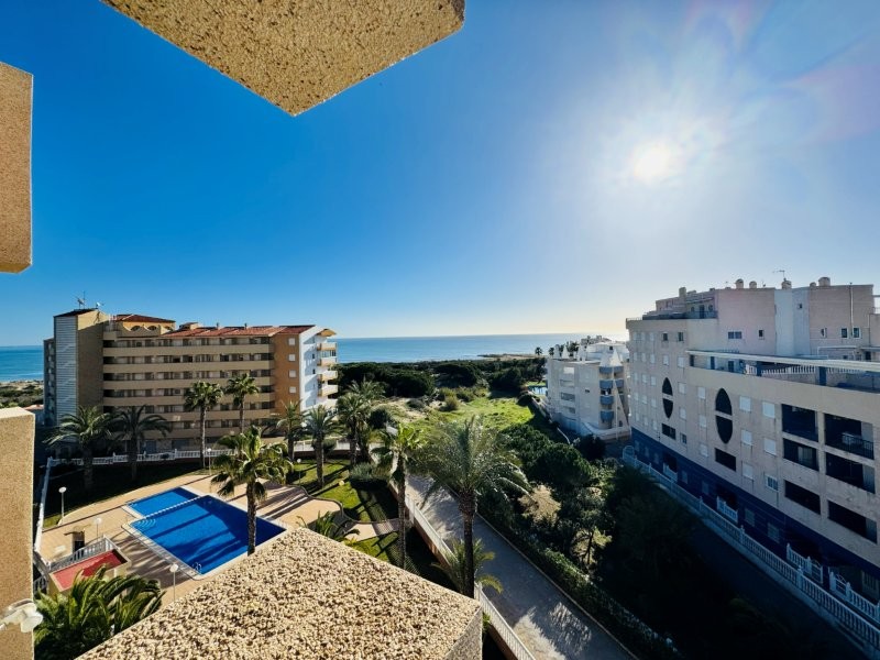 3 Bed, 2 Bath, ApartmentFor Sale, La Mata, Alicante
