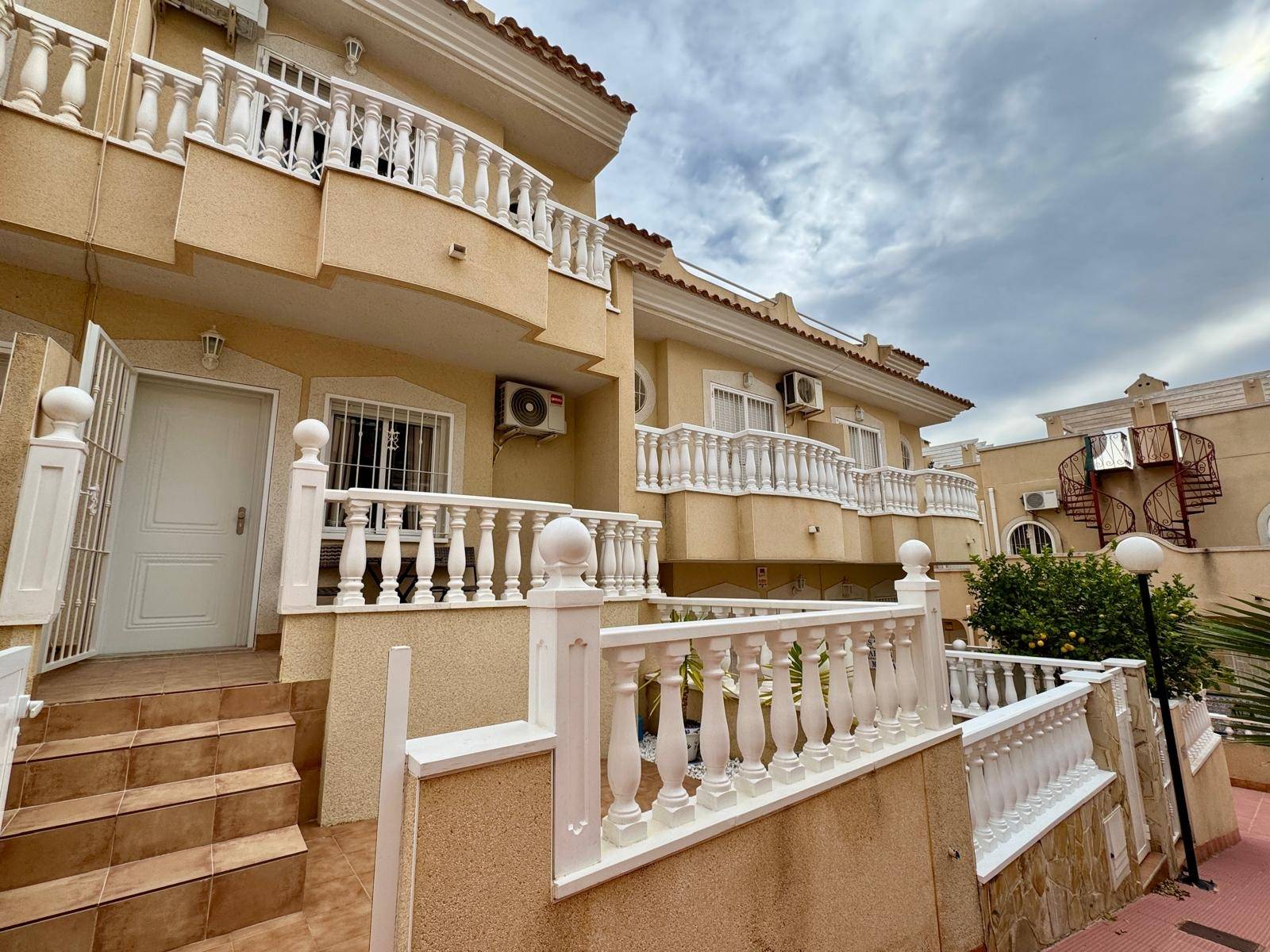 2 Bed, 1 Bath, ApartmentFor Sale, Orihuela Costa, Alicante