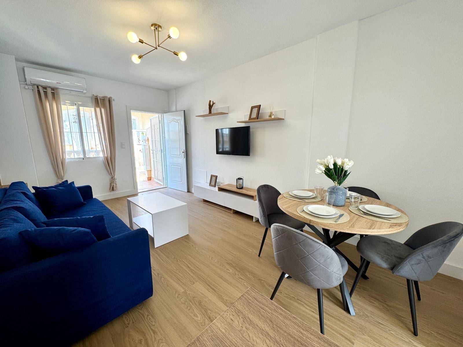 2 Bed, 1 Bath, ApartmentFor Sale, Orihuela Costa, Alicante