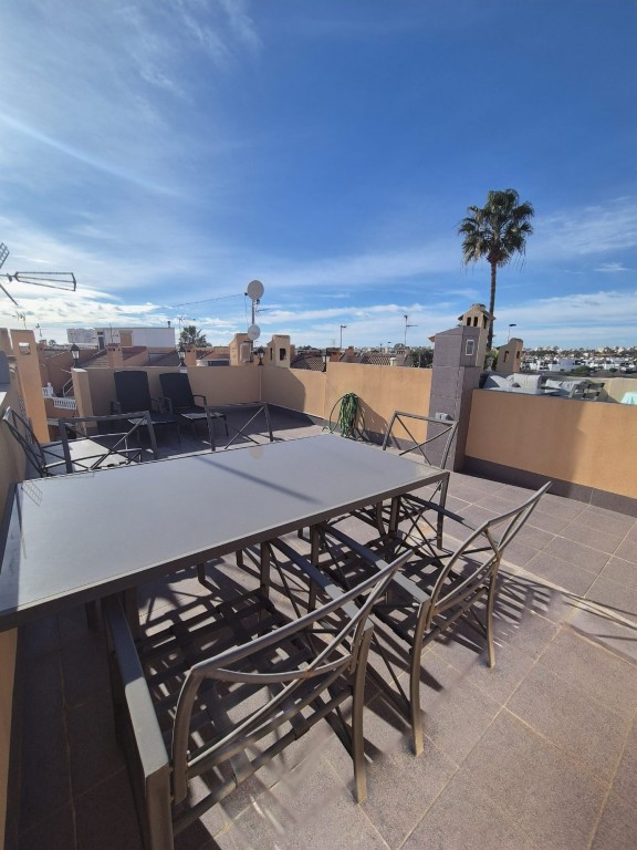 3 Bed, 1 Bath, HouseFor Sale, La Rosaleda, Alicante