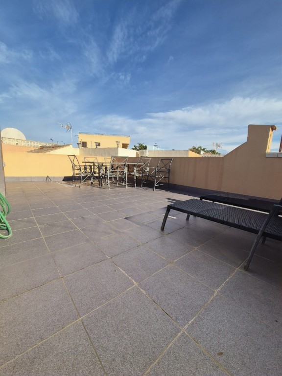 3 Bed, 1 Bath, HouseFor Sale, La Rosaleda, Alicante