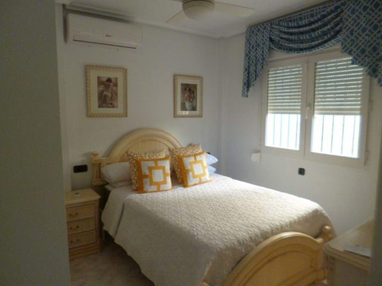 3 Bed, 2 Bath, HouseFor Sale, Playa Flamenca, Alicante