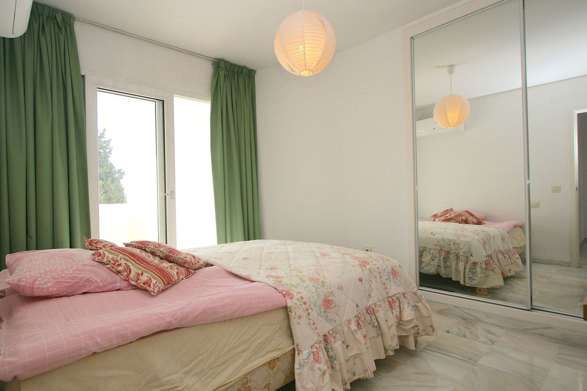 2 Bed, 2 Bath, ApartmentFor Sale, Fuengirola, Malaga