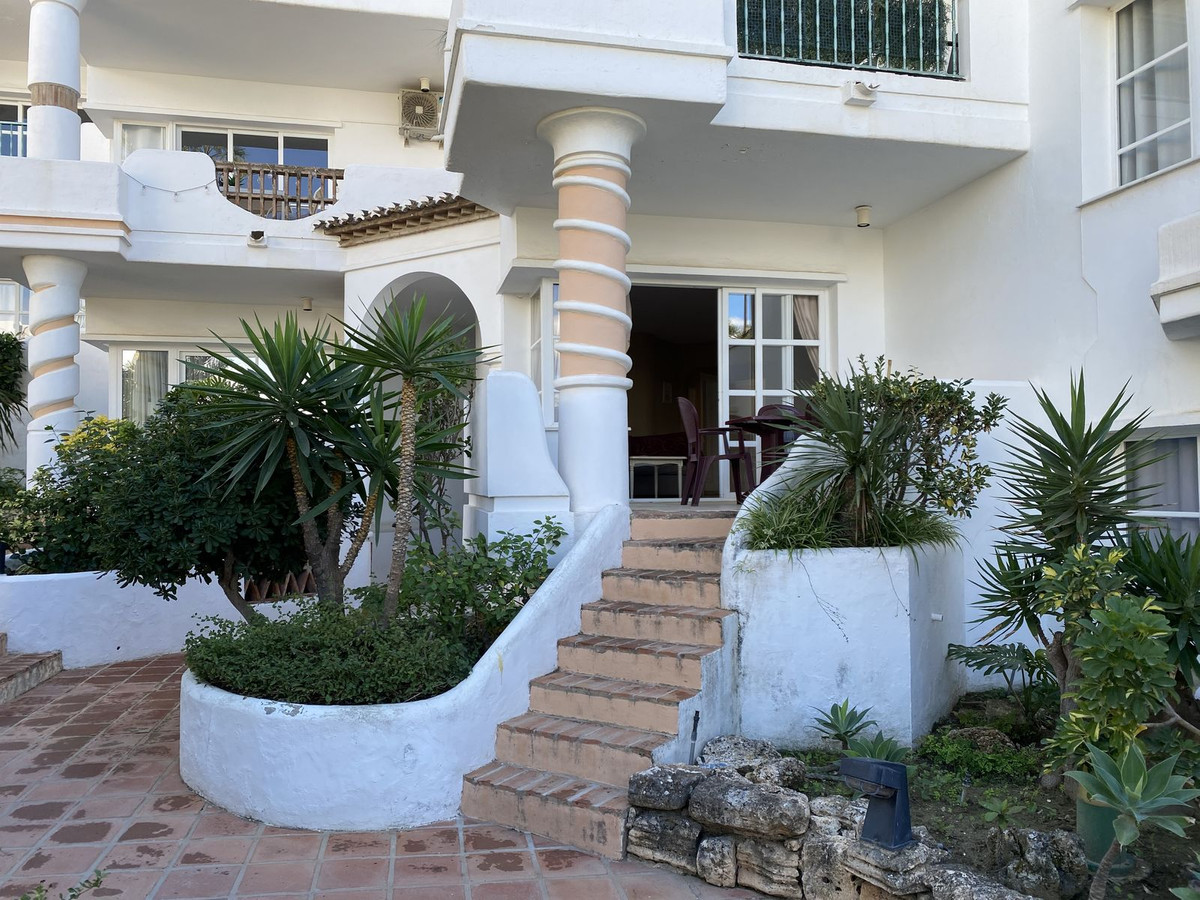 2 Bed, 2 Bath, ApartmentFor Sale, Mijas Golf, Malaga