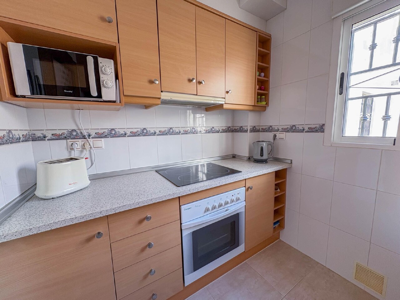 2 Bed, 2 Bath, ApartmentFor Sale, Los Altos, Alicante