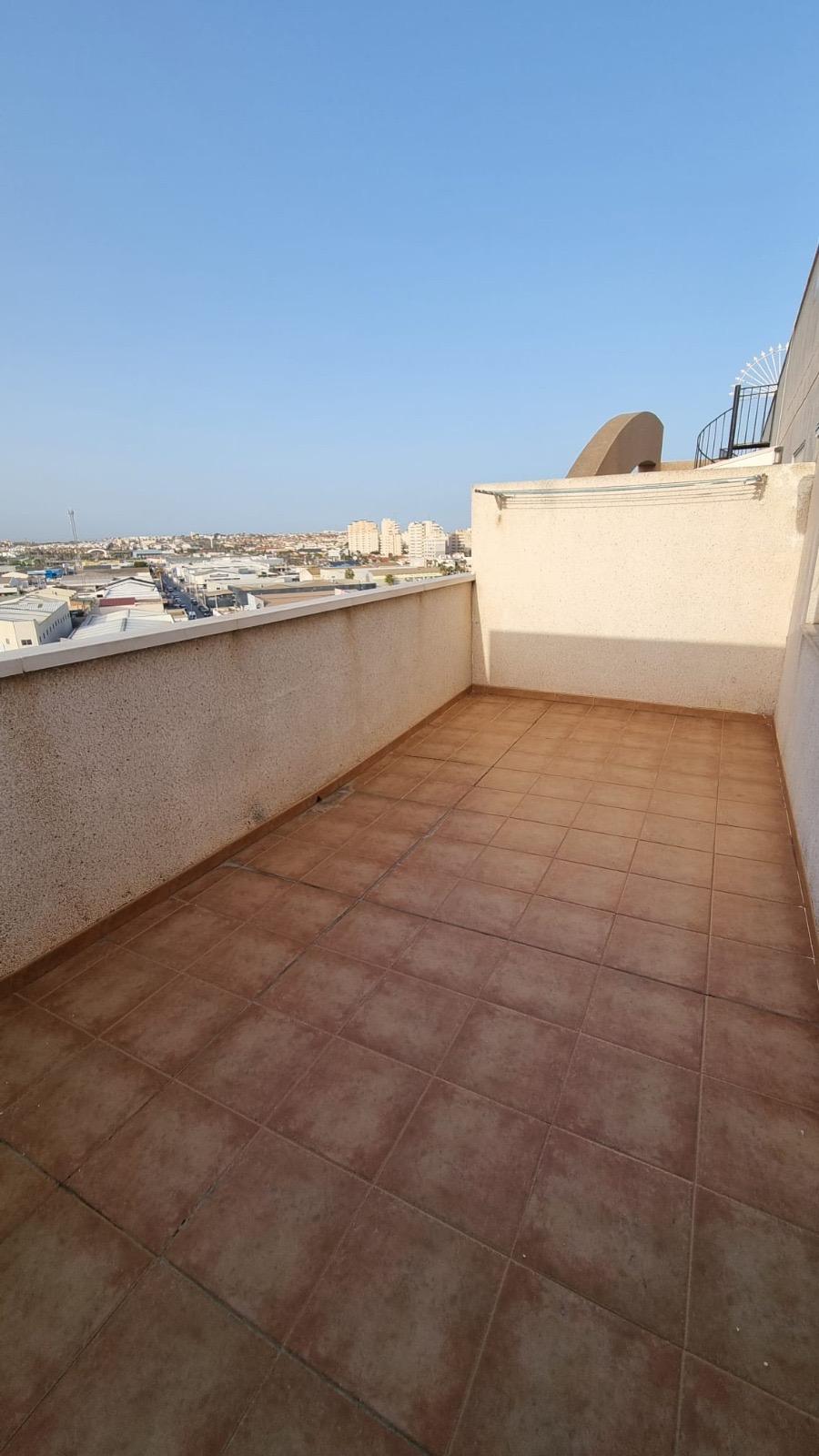 2 Bed, 1 Bath, ApartmentFor Sale, Torrevieja, Alicante