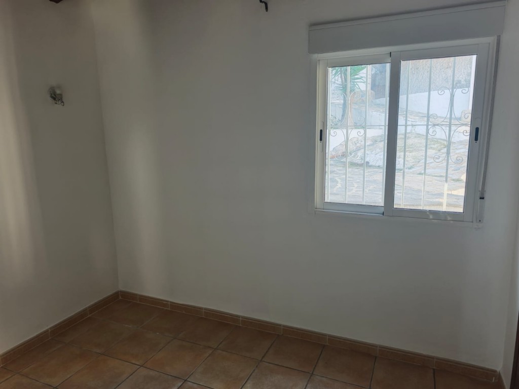 2 Bed, 1 Bath, HouseFor Sale, La Nucia, Alicante
