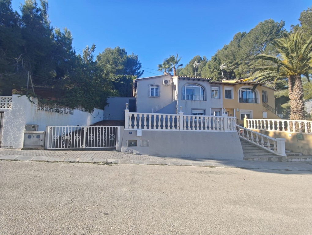 2 Bed, 1 Bath, HouseFor Sale, La Nucia, Alicante