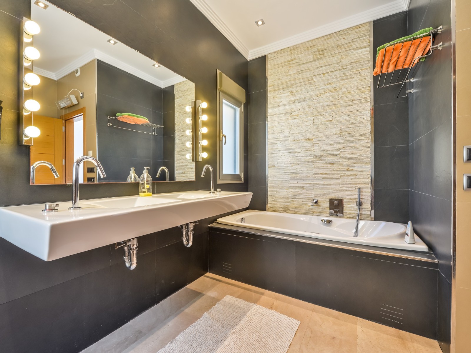 5 Bed, 6 Bath, HouseFor Sale, Benissa, Alicante