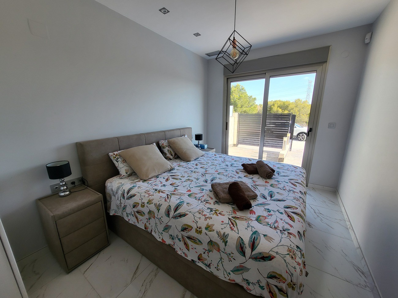 3 Bed, 2 Bath, HouseFor Sale, Villamartin, Alicante