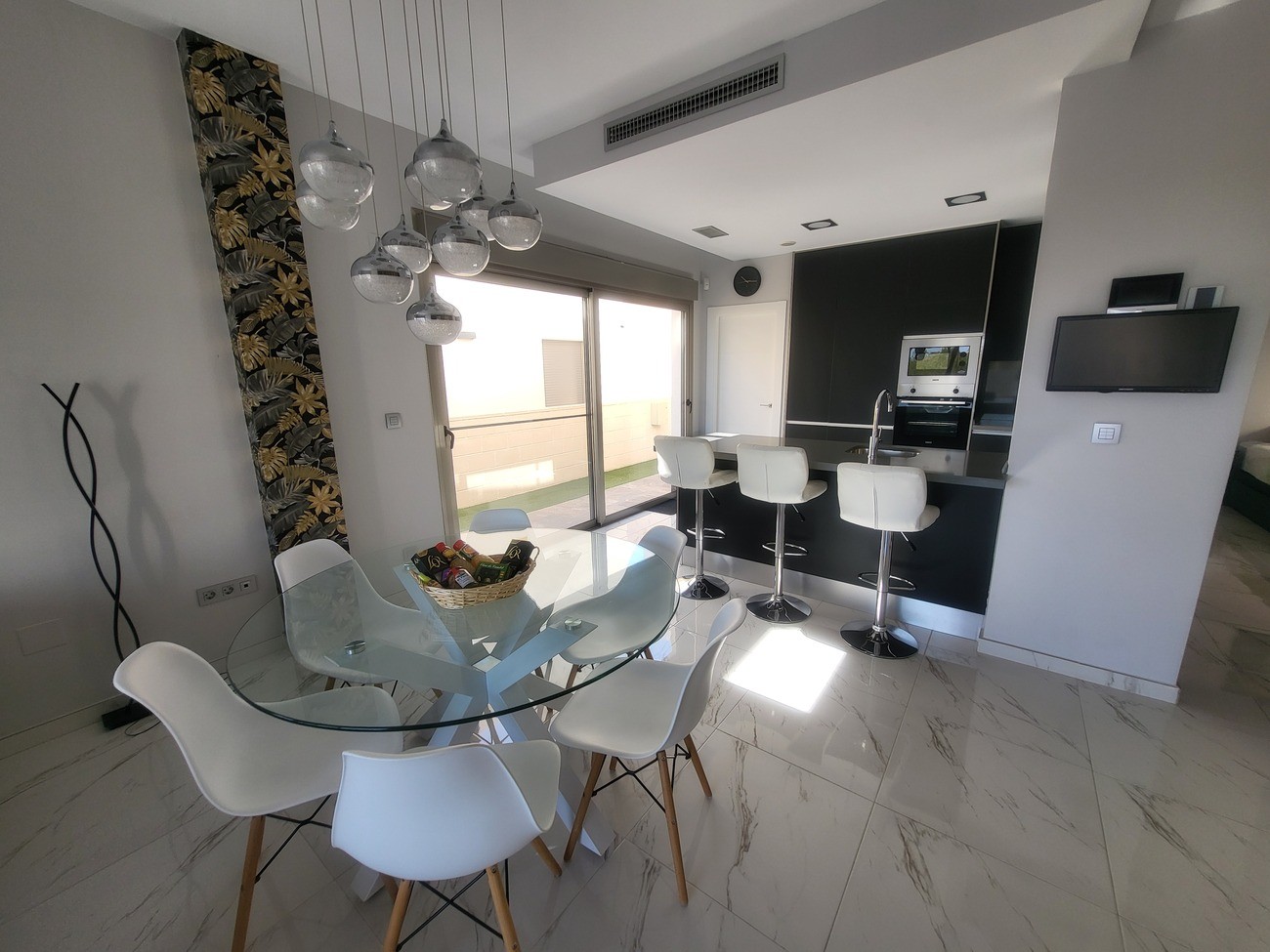 3 Bed, 2 Bath, HouseFor Sale, Villamartin, Alicante