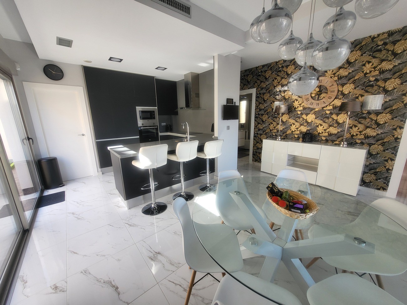 3 Bed, 2 Bath, HouseFor Sale, Villamartin, Alicante