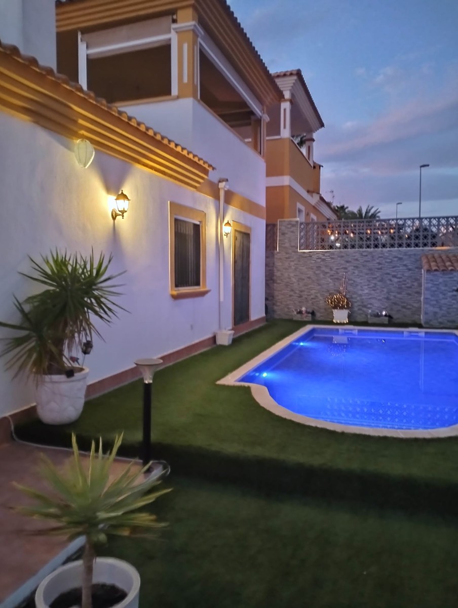 2 Bed, 2 Bath, HouseFor Sale, Orihuela, Alicante