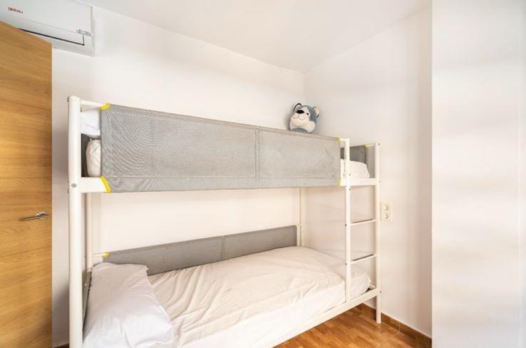 3 Bed, 2 Bath, ApartmentFor Sale, Torrevieja, Alicante