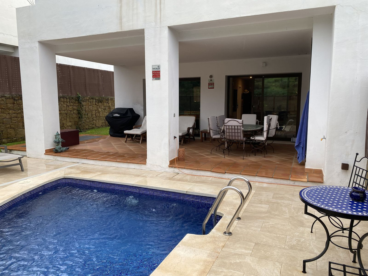 3 Bed, 2 Bath, HouseFor Sale, Benalmadena, Malaga