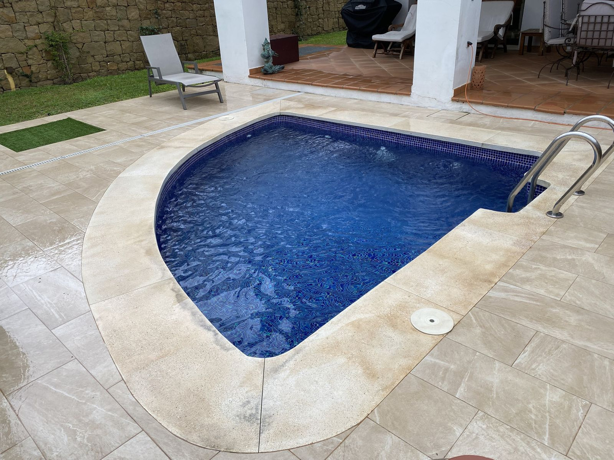 3 Bed, 2 Bath, HouseFor Sale, Benalmadena, Malaga